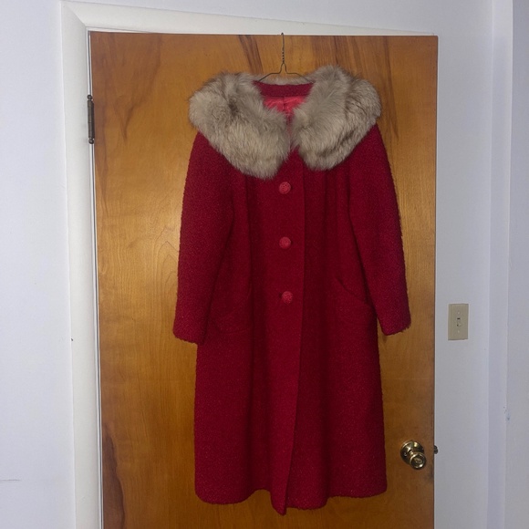 Beautiful vintage coat with fur collar hockanum fabric Sabrina stevens fabric - Picture 1 of 5